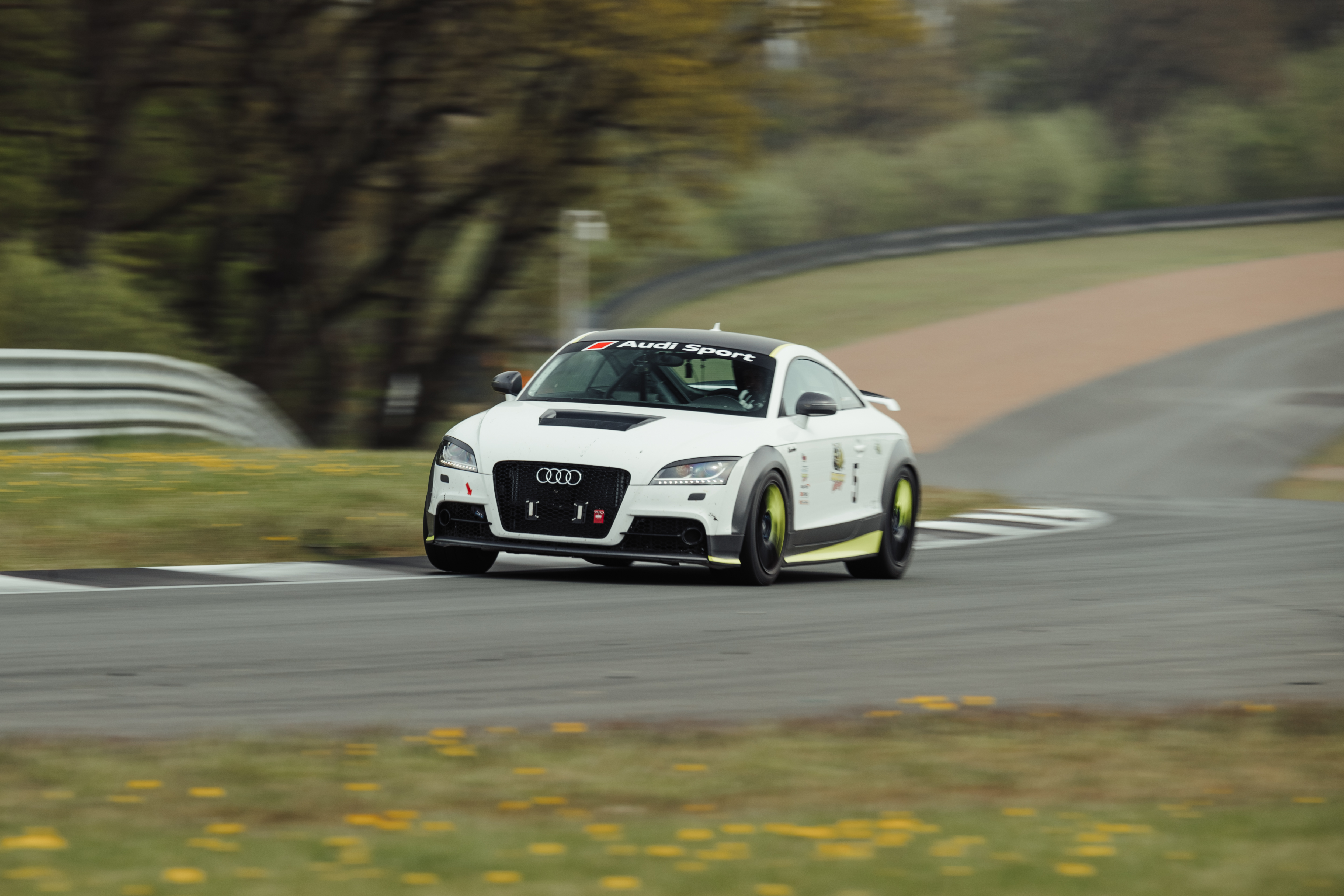 Audi TT 8J Tracktool - Tracktools / Autos - Trackday-Forum.com