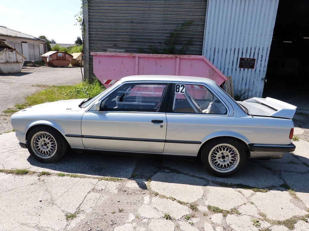 BMW E30 340i VFL V8 M62 M60B40 Umbau Tracktool / Motorrevision - Autos ...